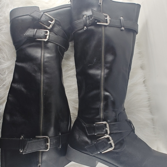 Fergalicious By Fergie Knee High Riding Both side zipper Boots Women's size 11M - Picture 2 of 15